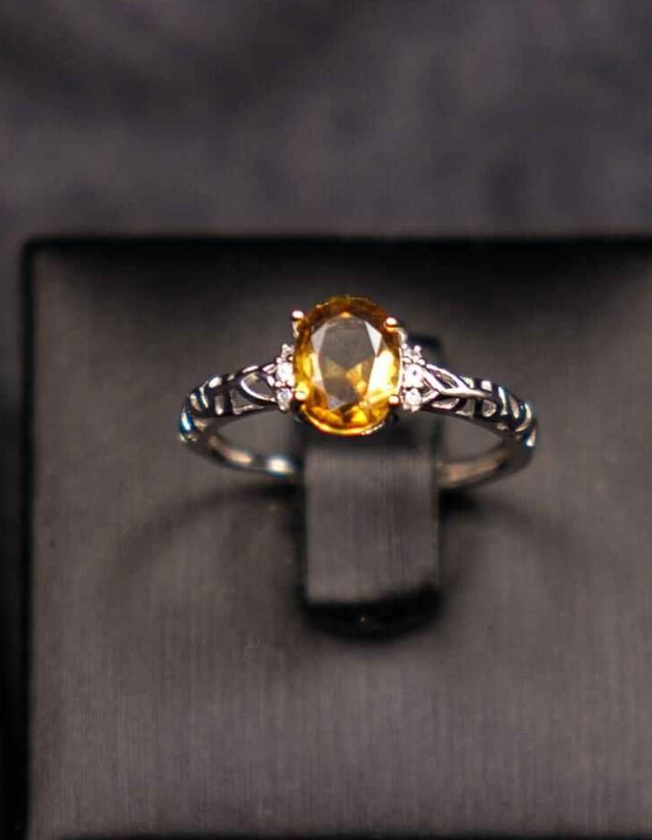 IMG-20250609-WA0002 (1) (1) Zultanit Prsten Srebro